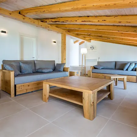 Rodon Tripiti Nest Exsecutive Apartment *