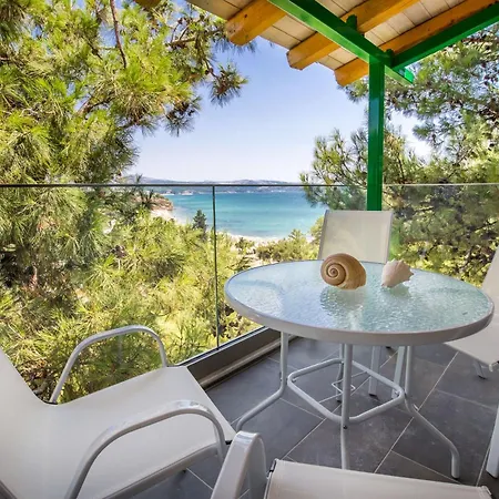 Apartment Rodon Tripiti Nest Exsecutive