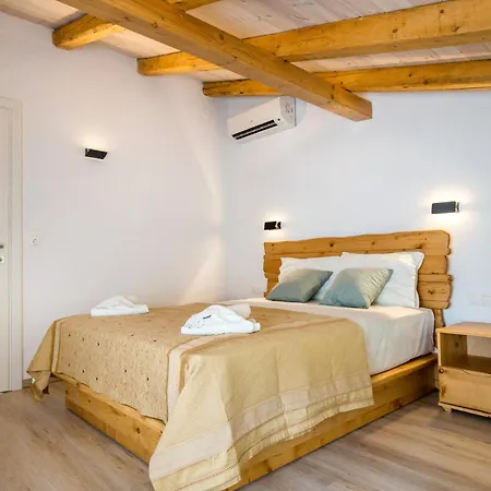 Apartment Rodon Tripiti Nest Exsecutive